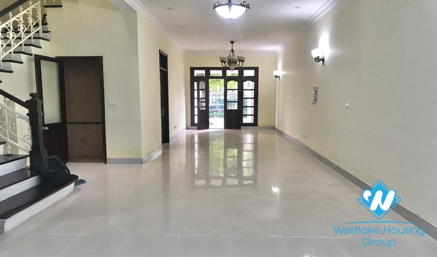Cheap house for rent in Ciputra area, Tay Ho, Hanoi- Unfurnished